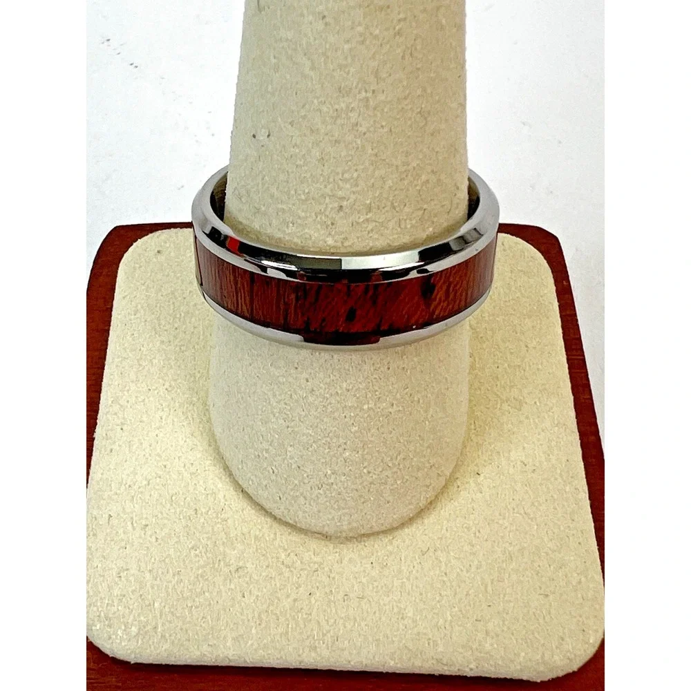 Thorsten Wedding Ring Melia Mahogany Wood Inlaid Titanium Polished 8mm‎ Size 10